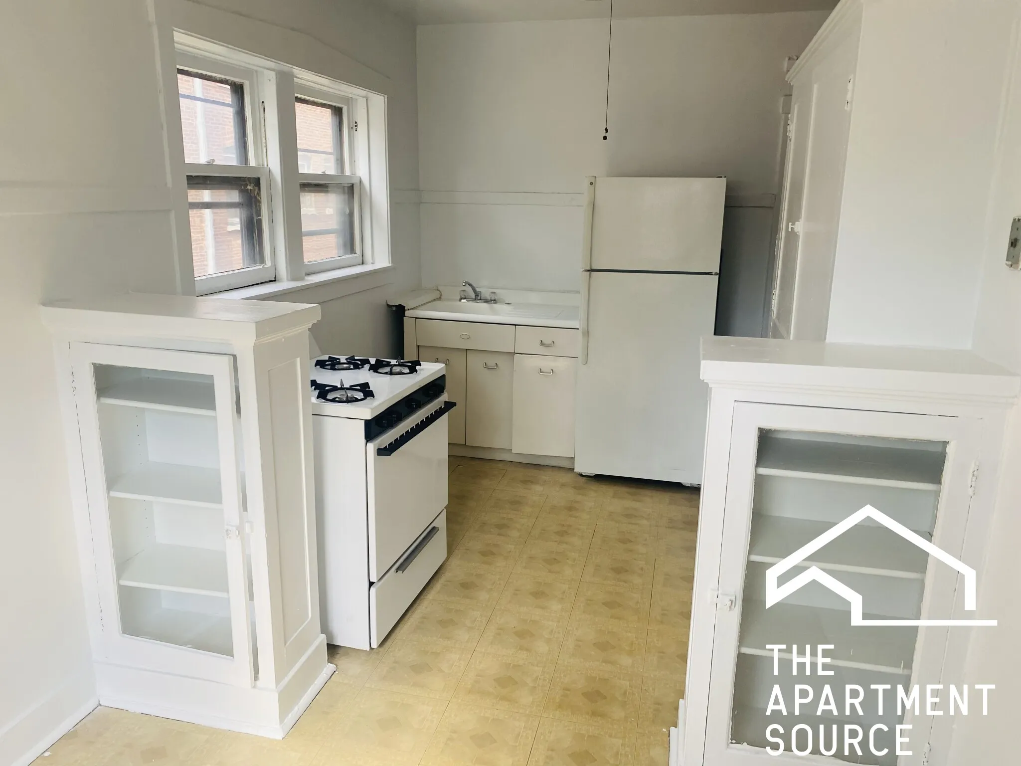 106 Lincoln Ave, ,  60546, USA 60546-unit#3W-Riverside-IL