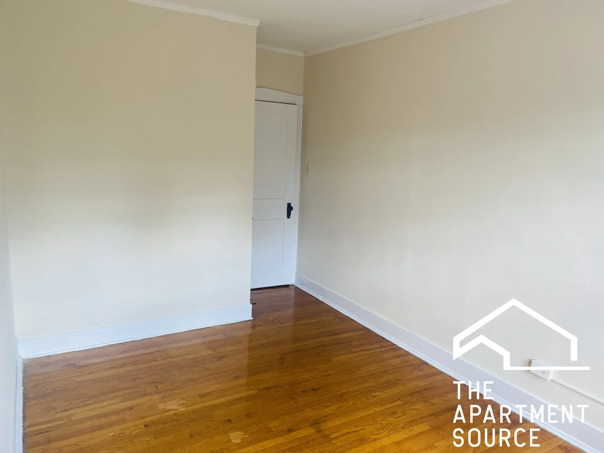 3146 S Harlem Ave, Riverside,  60546, USA 60546-unit#2D-Berwyn-IL