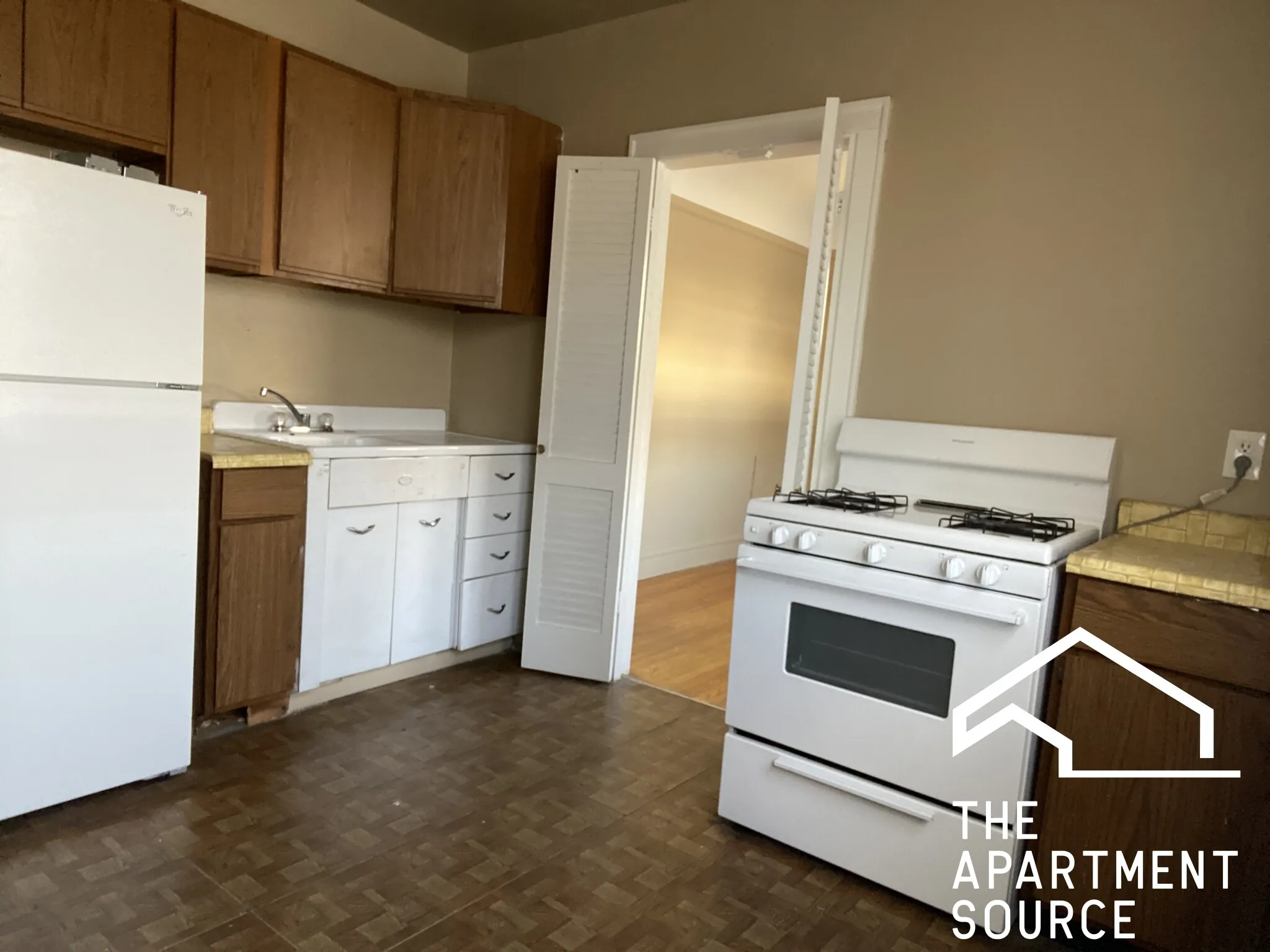 3144 S Harlem Ave, Riverside, 60546, USA 60546-unit#2B-Berwyn-IL