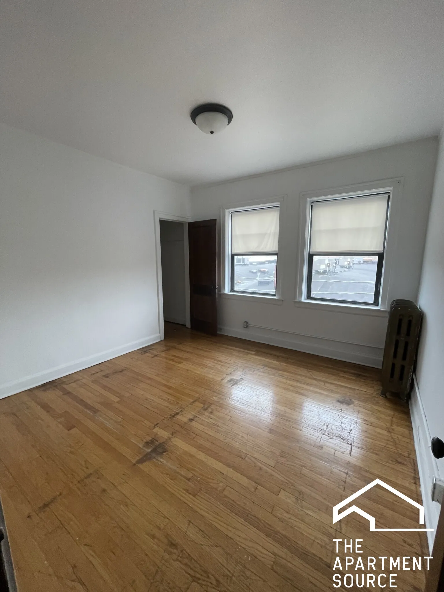 North Riverside,  60546, USA 60546-unit#2F-Berwyn-IL