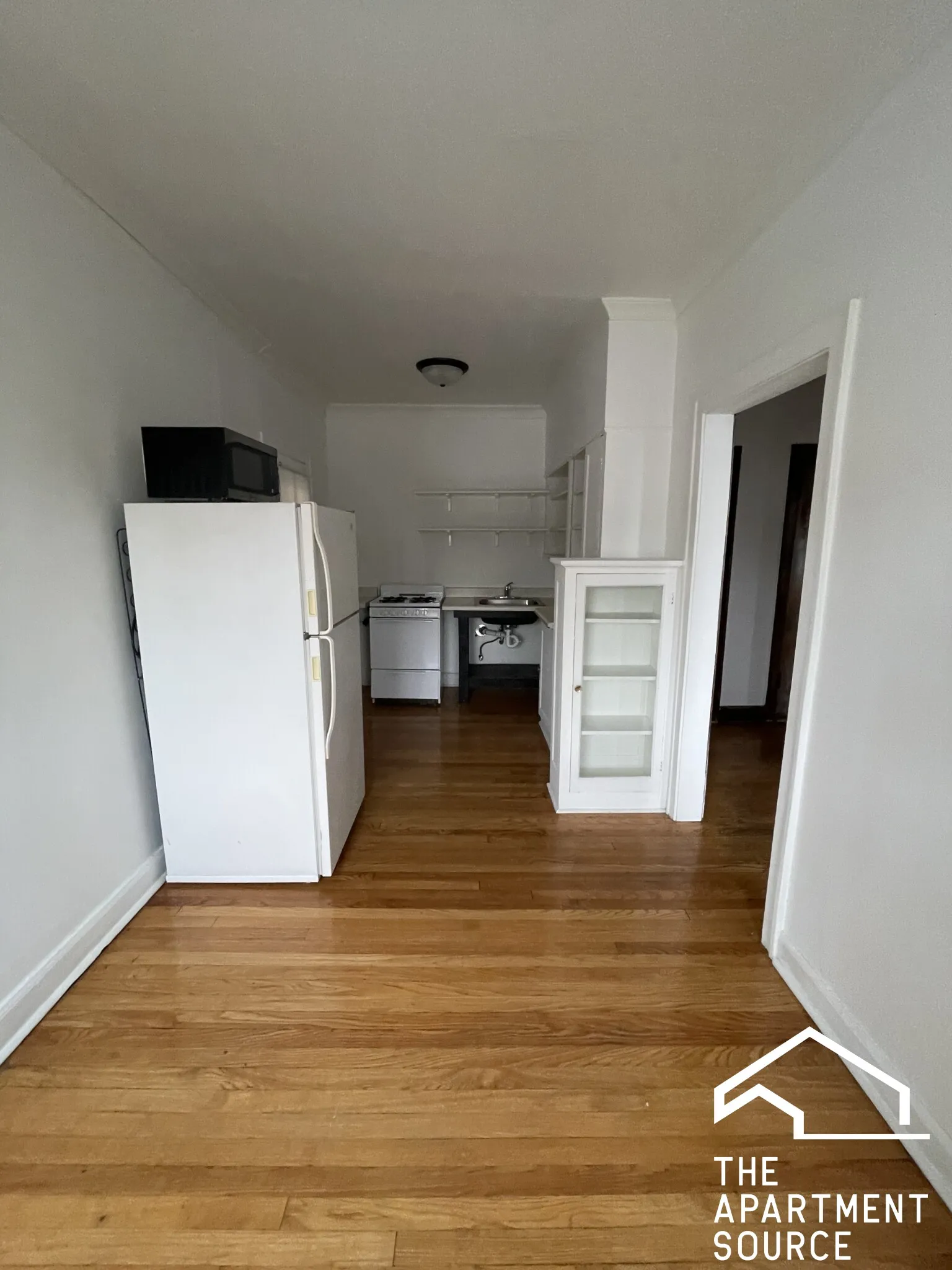 North Riverside,  60546, USA 60546-unit#2F-Berwyn-IL