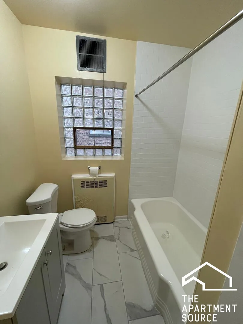 1645 Gunderson Ave, , 60402, USA 60402-unit#1F-Berwyn-IL