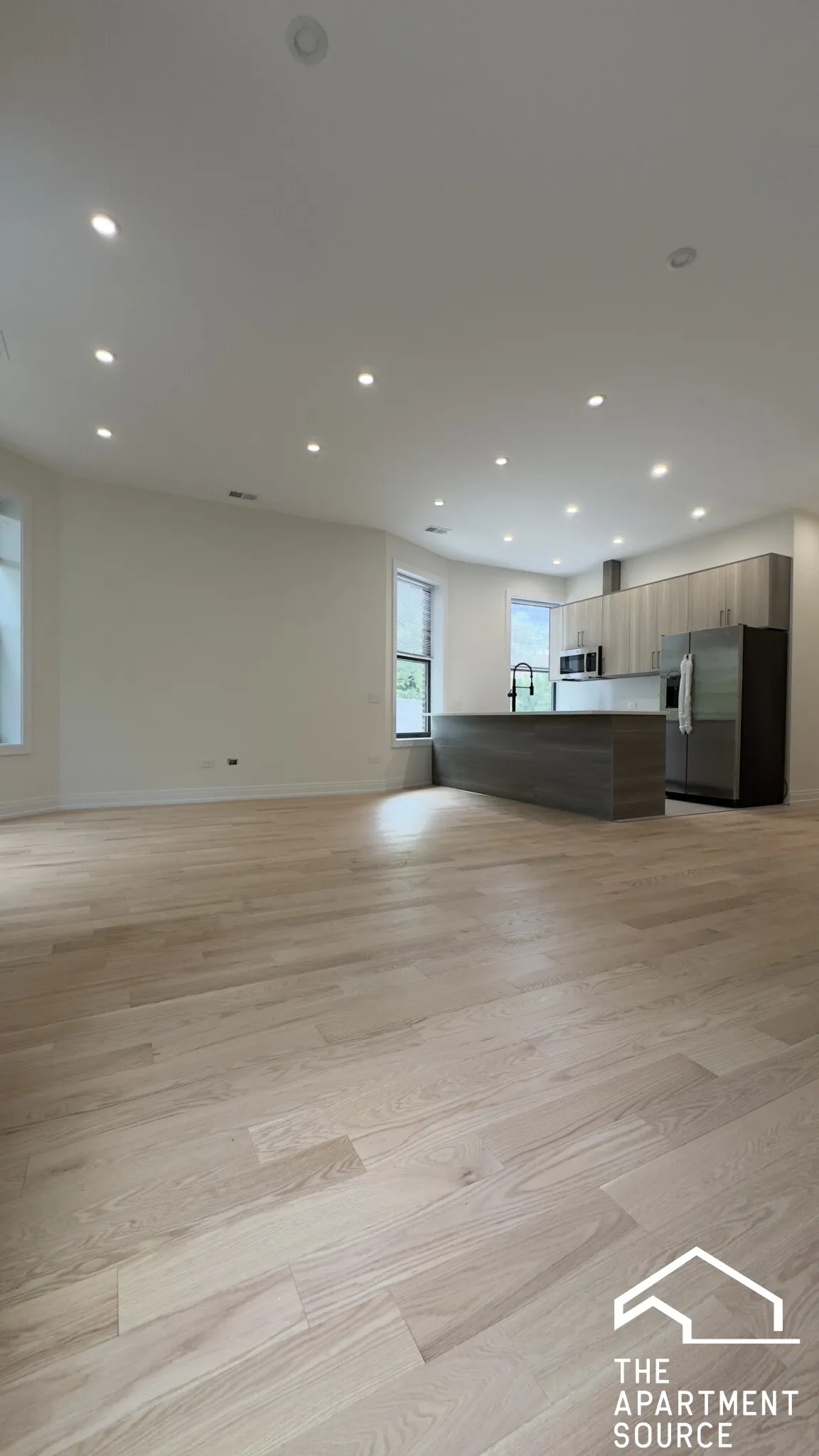 715 W Aldine Ave, , 60657, USA 60657-unit#2-Chicago-IL