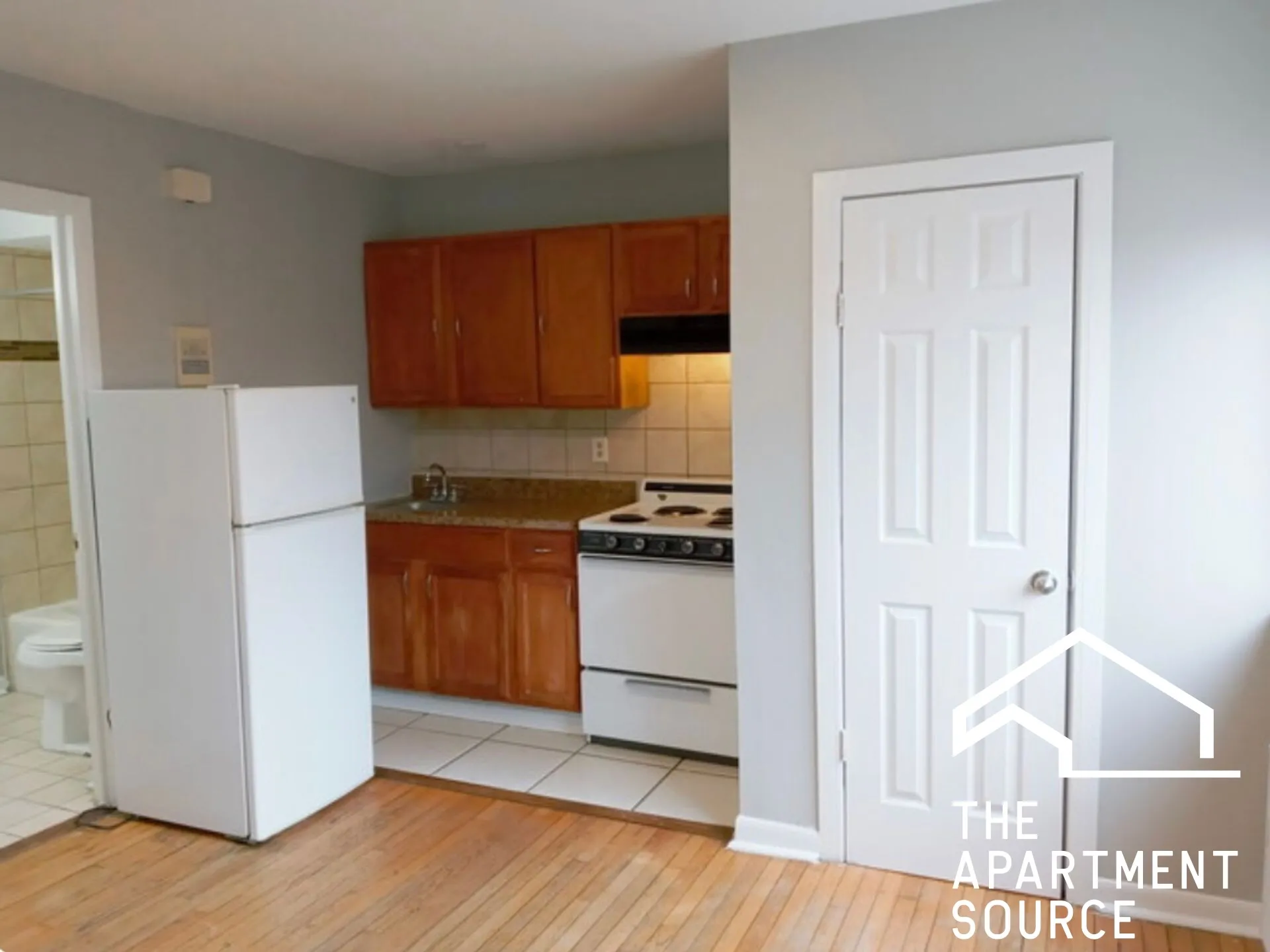 7207 N Western Ave, , 60645, USA 60659-unit#5-Chicago-IL