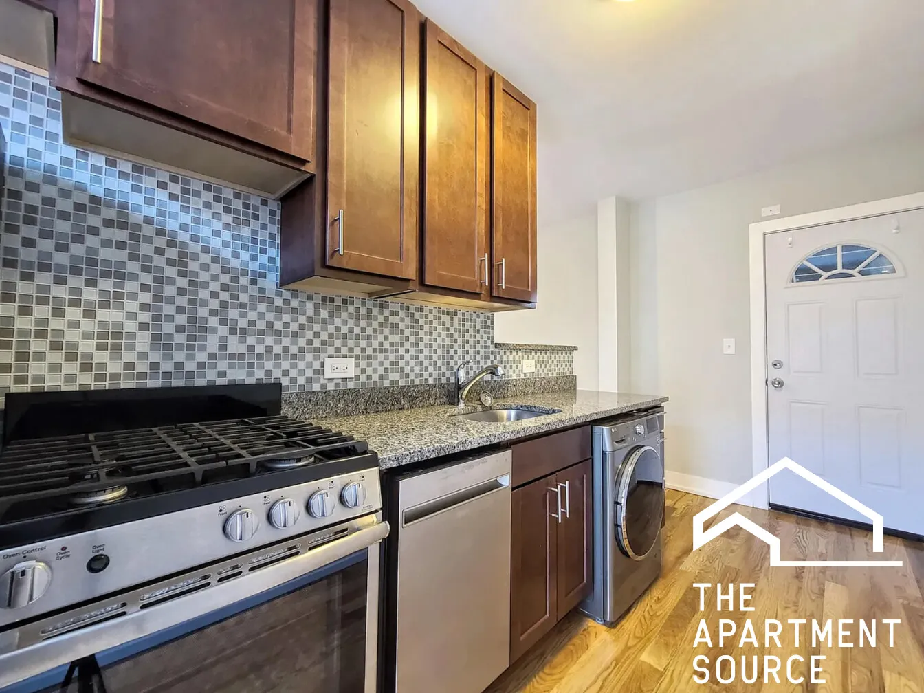 2904 N Mildred Ave, , 60657, USA 60657-unit#I1-Chicago-IL