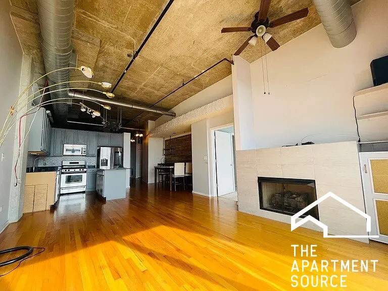 933 W Van Buren St, , 60607, USA 60607-unit#911-Chicago-IL