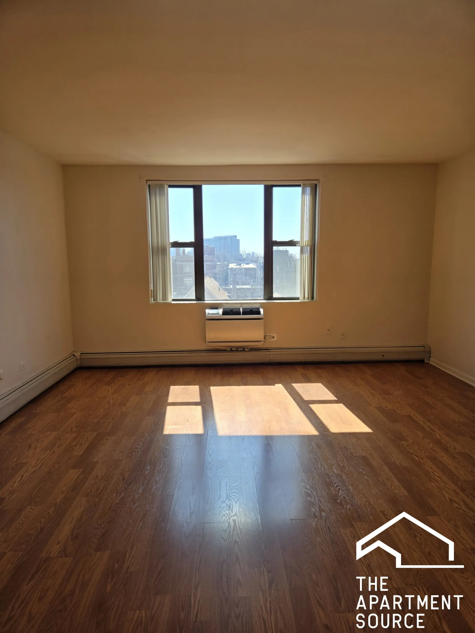 722 W Diversey Pkwy, , 60614, USA 60614-unit#501-Chicago-IL