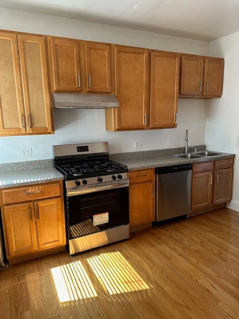 5644 N Ridge Ave, , 60660, USA 60660-unit#54-1N-Chicago-IL