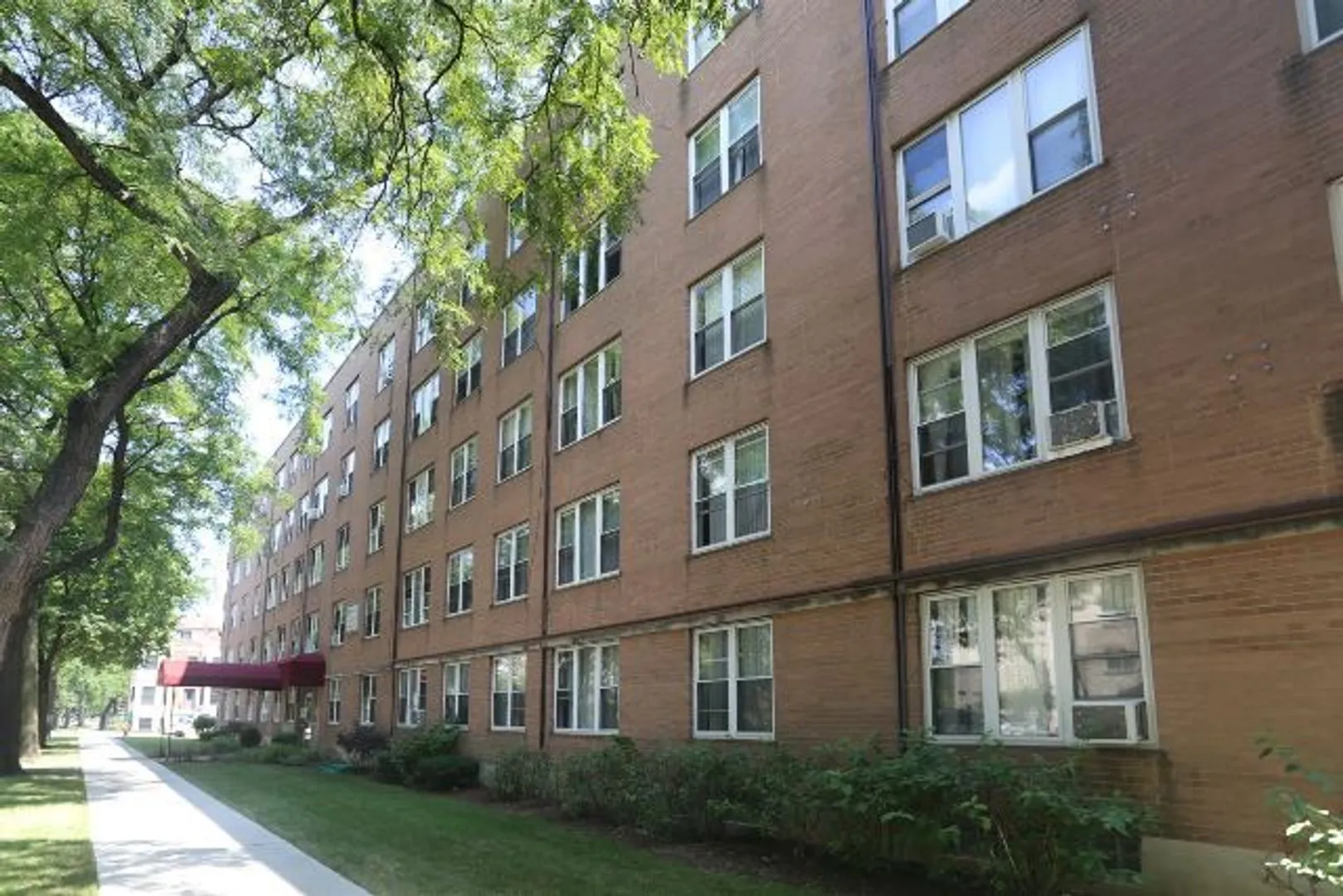 7333 N Ridge Blvd, , 60645, USA 60645-unit#409-Chicago-IL