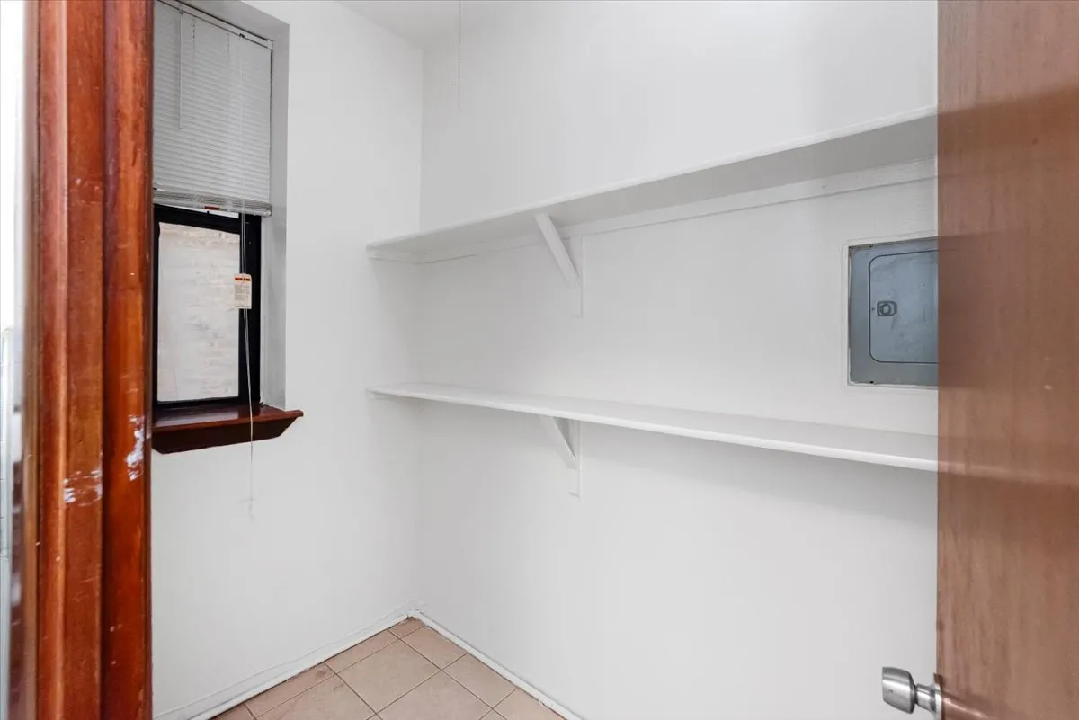 6216 S Dorchester Ave, , 60637, USA 60637-unit#4W-Chicago-IL