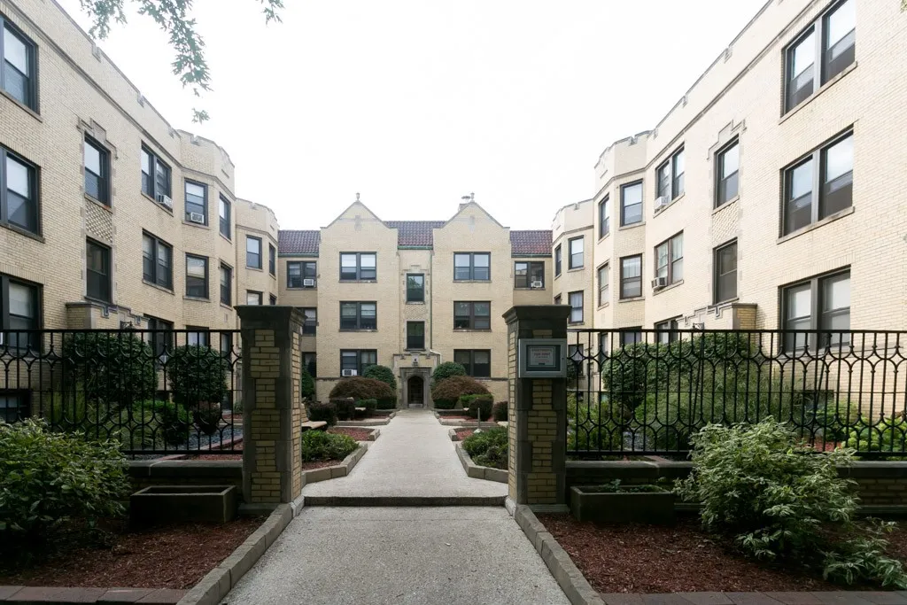 1125 W Oakdale Ave, , 60657, USA 60657-unit#1A-Chicago-IL