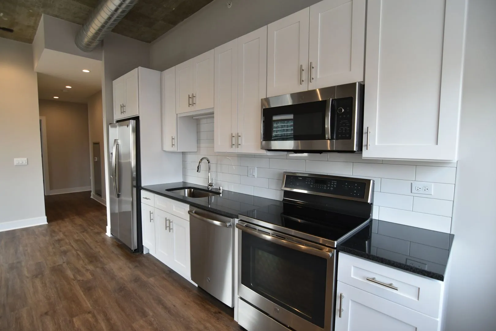 N Broadway, , , USA IL-unit#3833-712-Chicago-IL