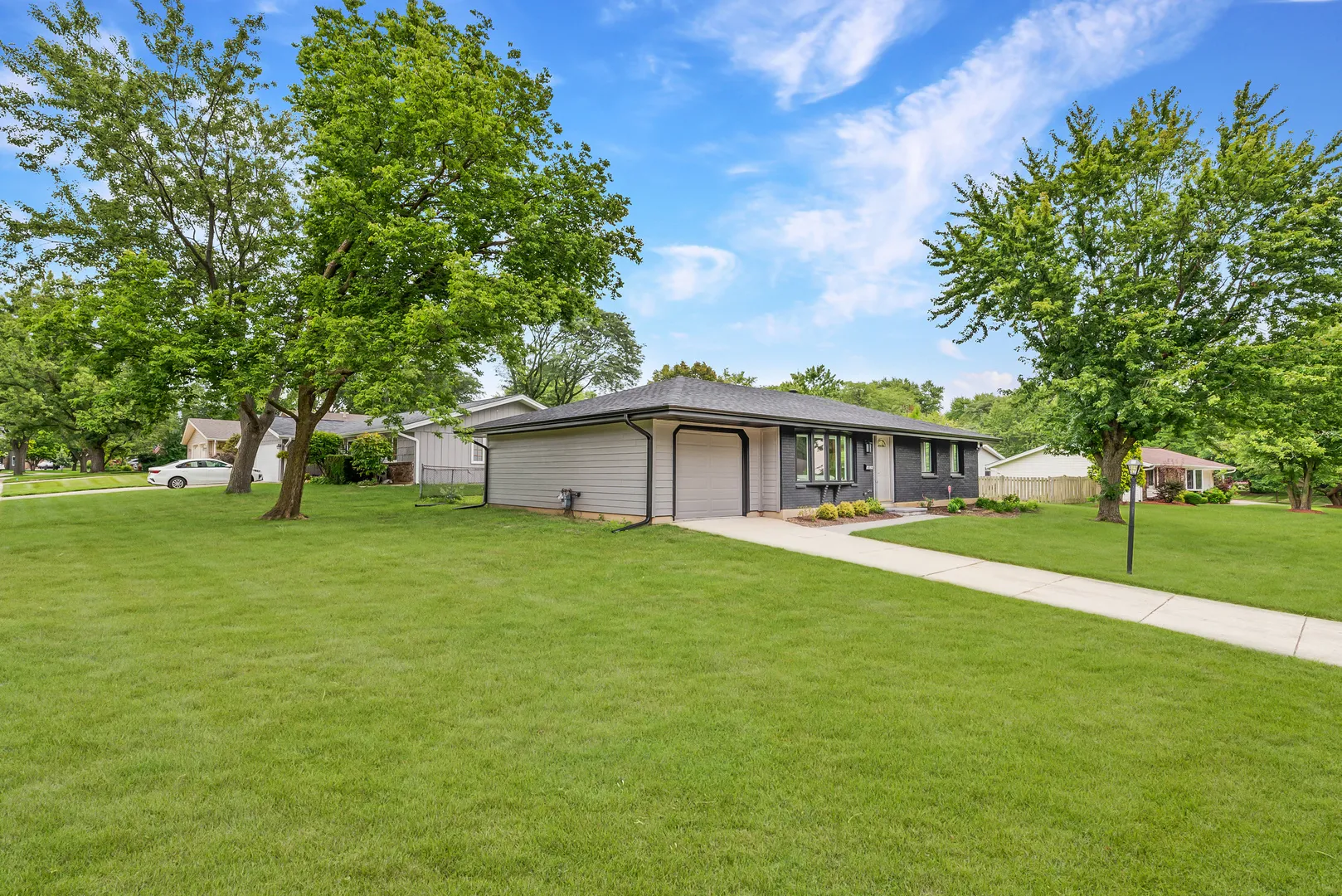 1026 Sharon Ln, , 60193, USA 60193-unit#1026-Schaumburg-IL