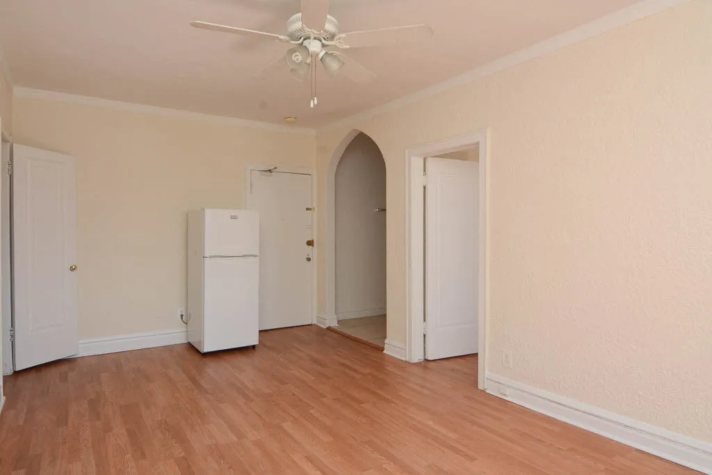 4829 N Damen Ave, ,  60625, USA 60625-unit#410-Chicago-IL