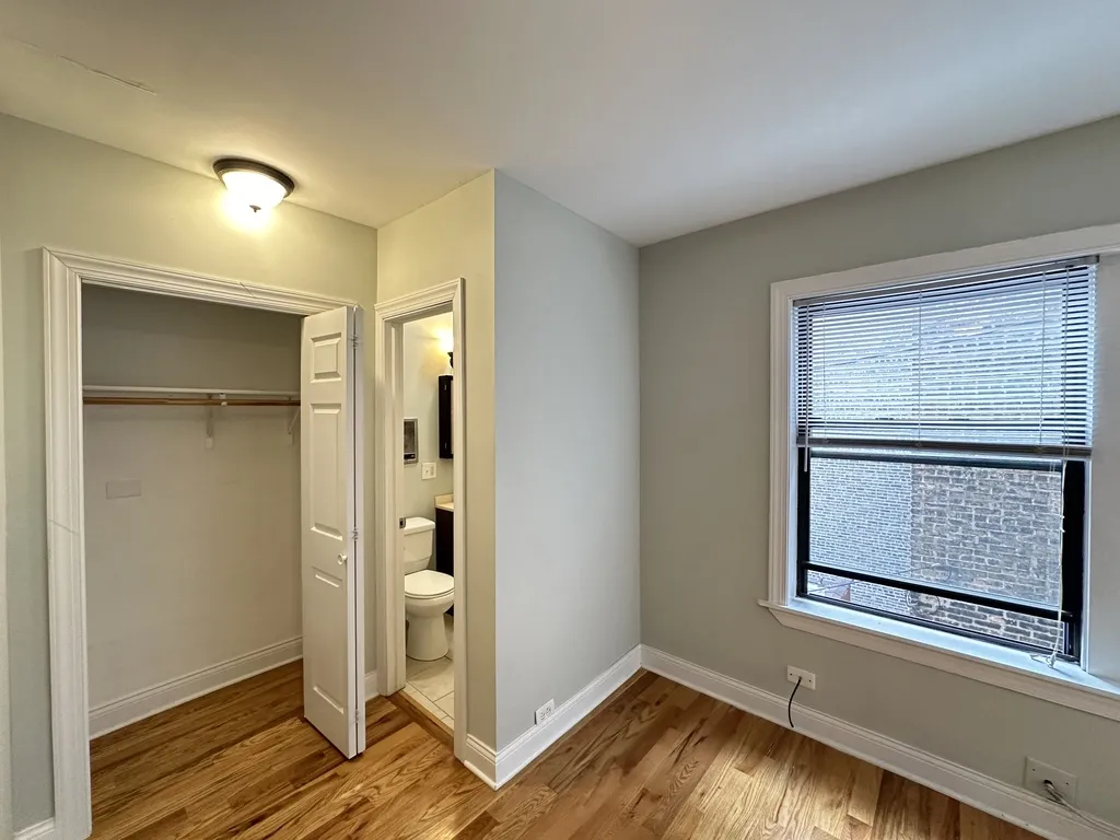 837 W Wolfram St, ,  60657, USA 60657-unit#309-Chicago-IL