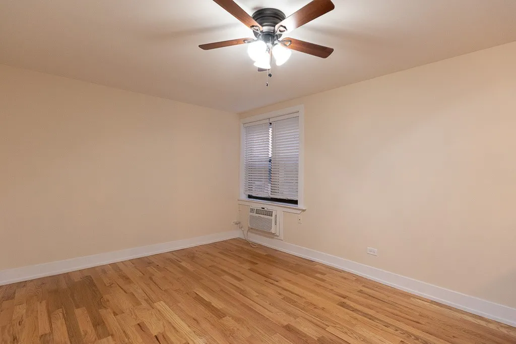445 W Barry Ave, ,  60657, USA 60657-unit#223-Chicago-IL