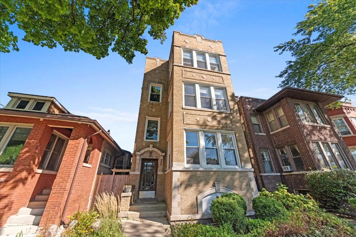 4821 N Washtenaw Ave, , 60625, USA 60625-unit#3-Chicago-IL