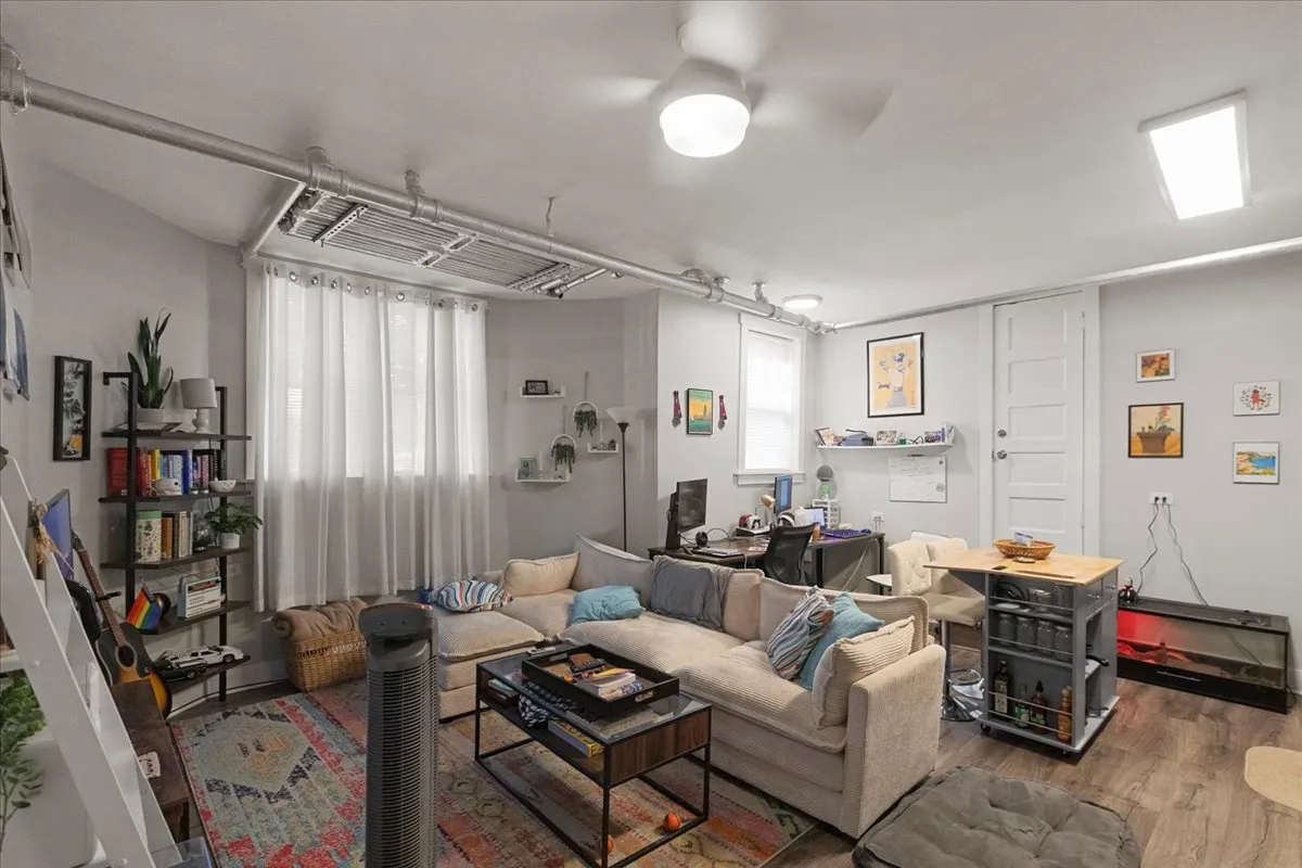 2348 W Addison St, ,  60618, USA 60618-unit#BS-Chicago-IL