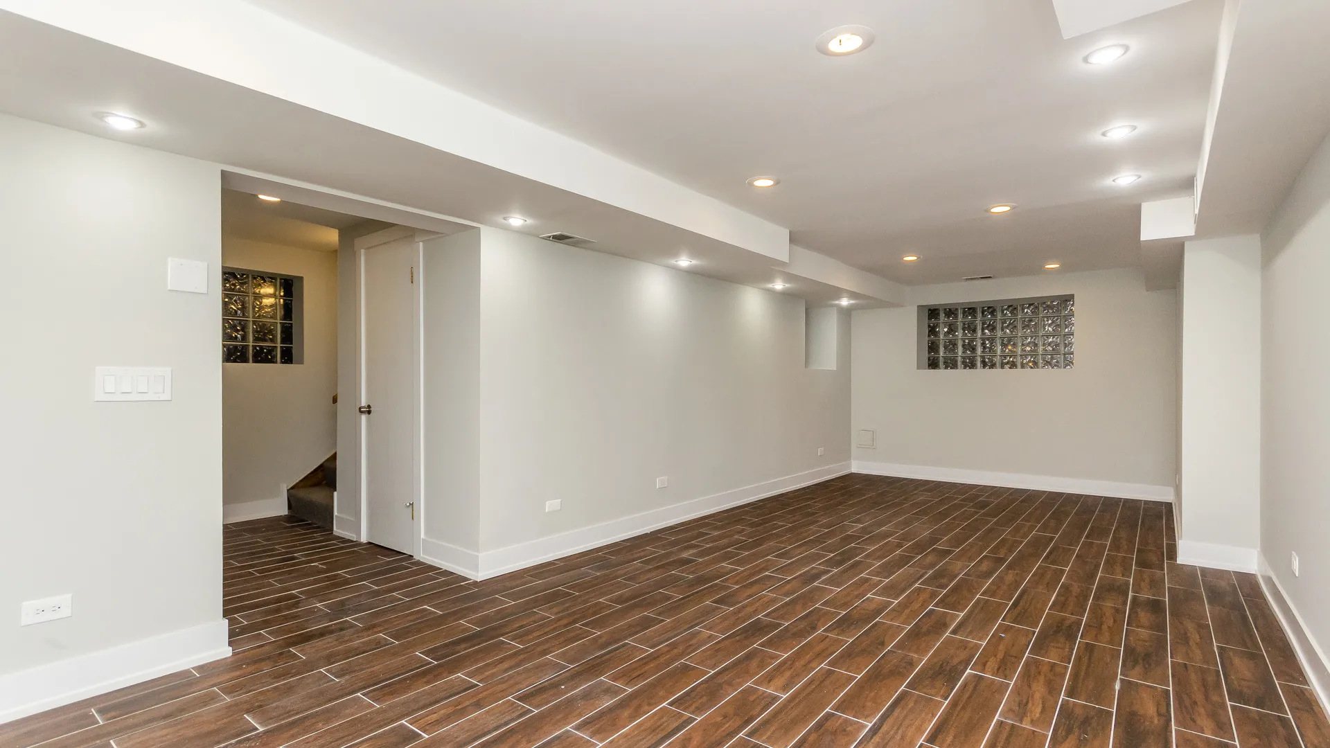 825 N Oakley Blvd, ,  60622, USA 60622-unit#G-Chicago-IL