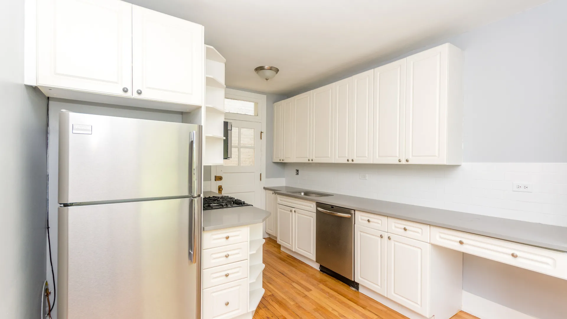 1156 W Lill Ave, ,  60614, USA 60614-unit#2-Chicago-IL