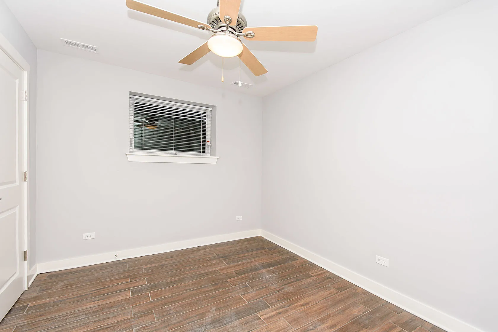 852 W Newport Ave, ,  60657, USA 60657-unit#G-Chicago-IL