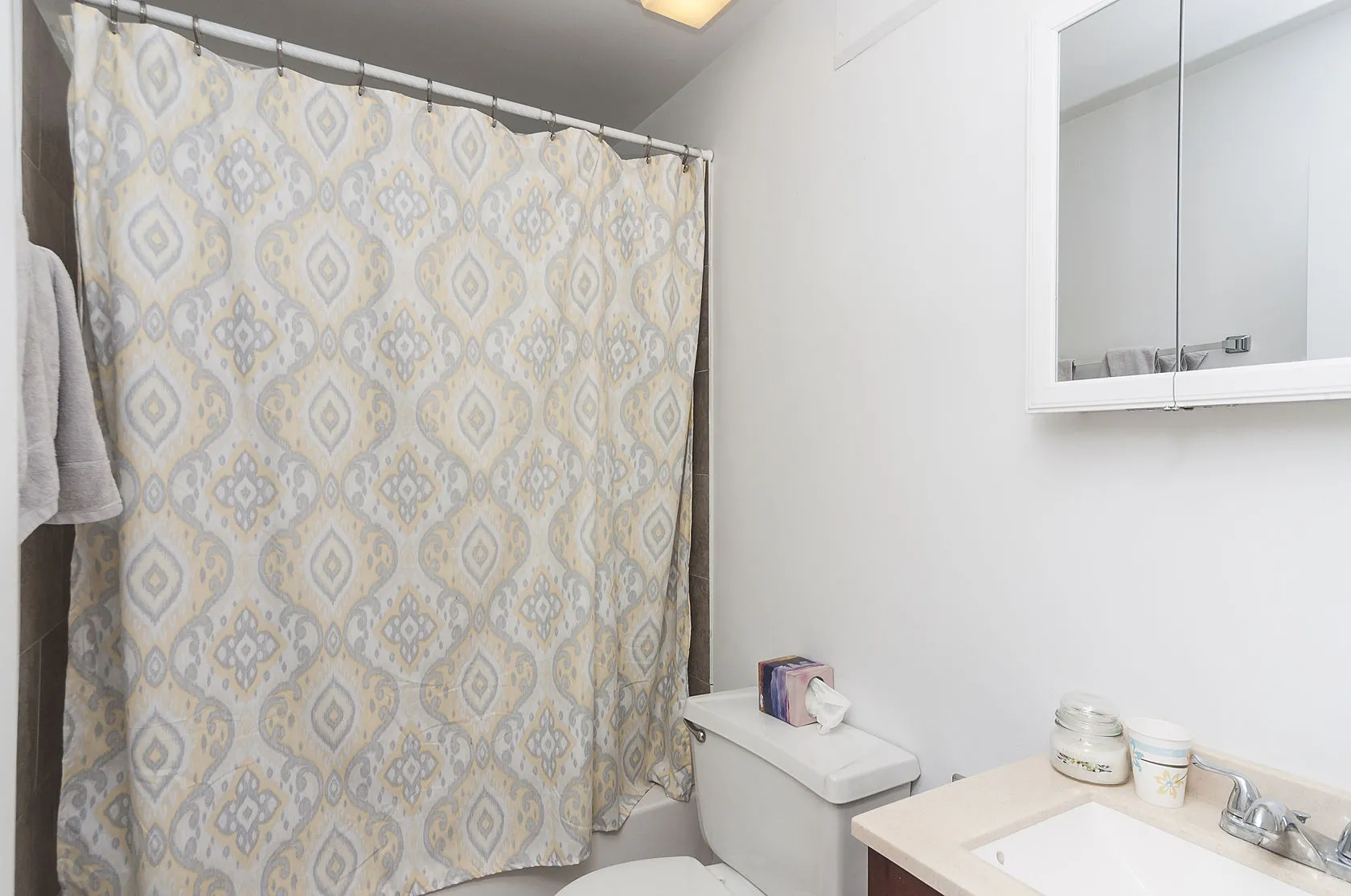 1230 N Greenview Ave, ,  60642, USA 60642-unit#1F-Chicago-IL