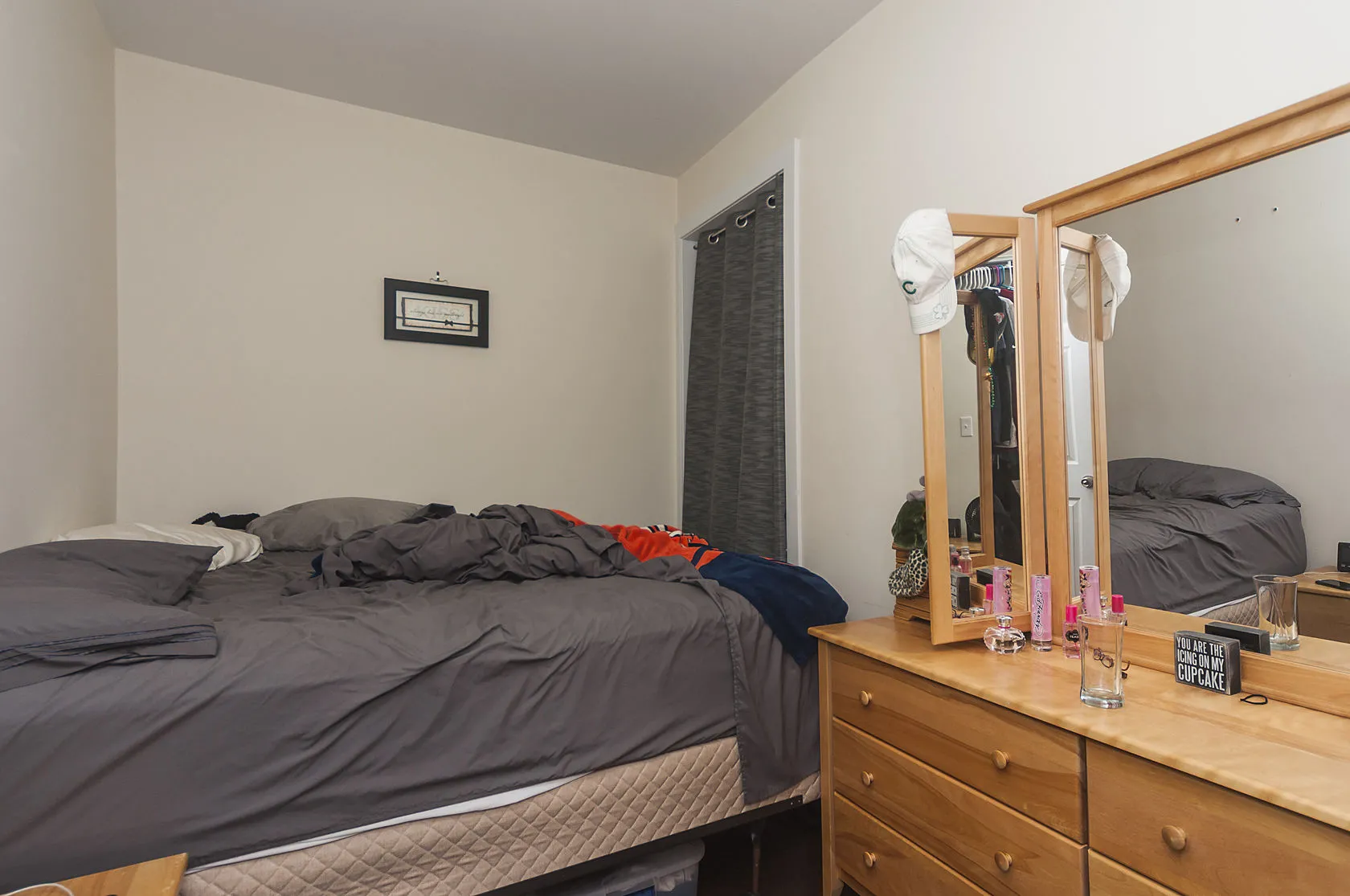 2068 Western Ave, Flossmoor,  60422, USA 60647-unit#2R-Chicago-IL