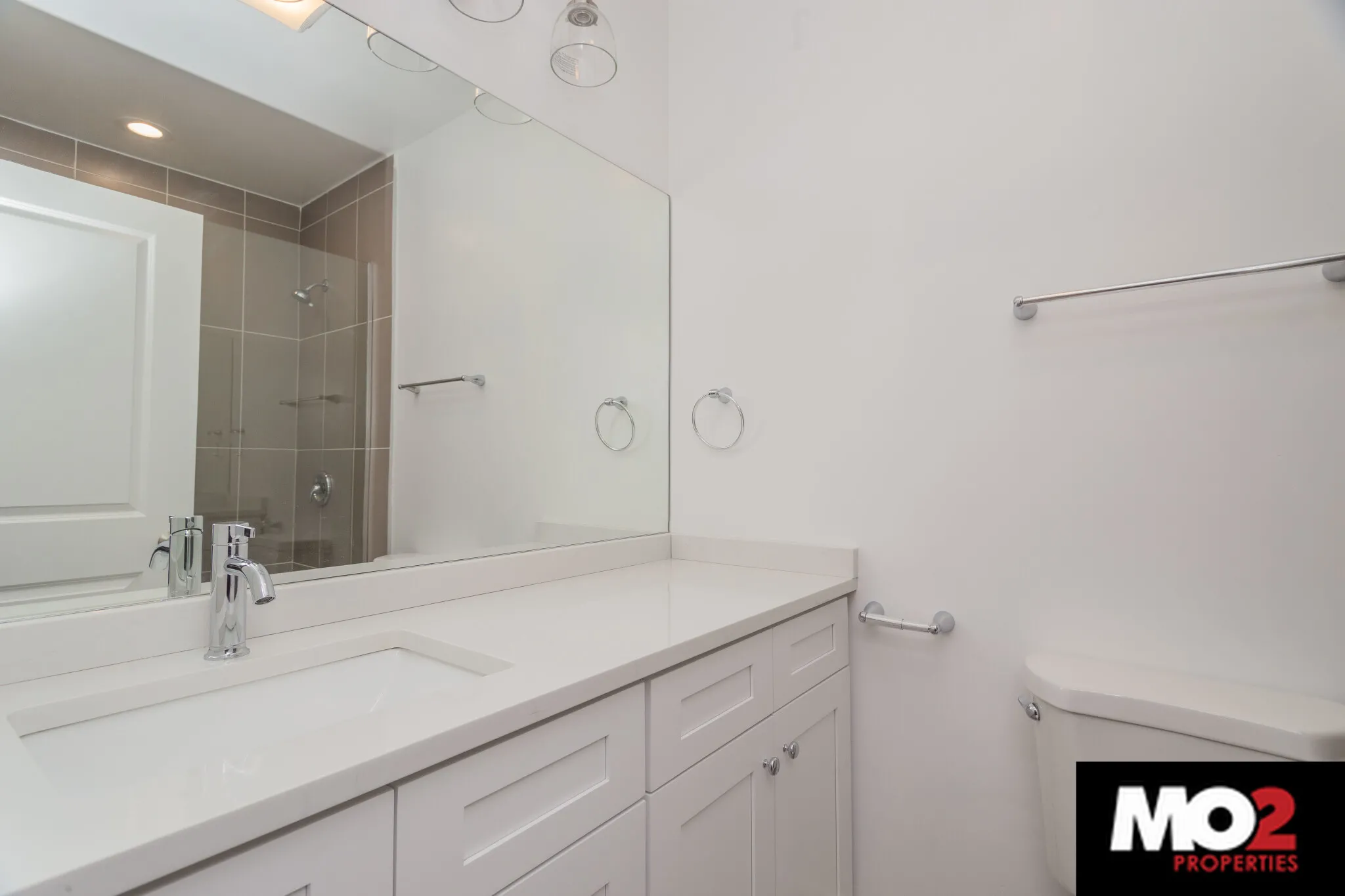 1310 N Bosworth Ave, ,  60642, USA 60642-unit#CH2-Chicago-IL