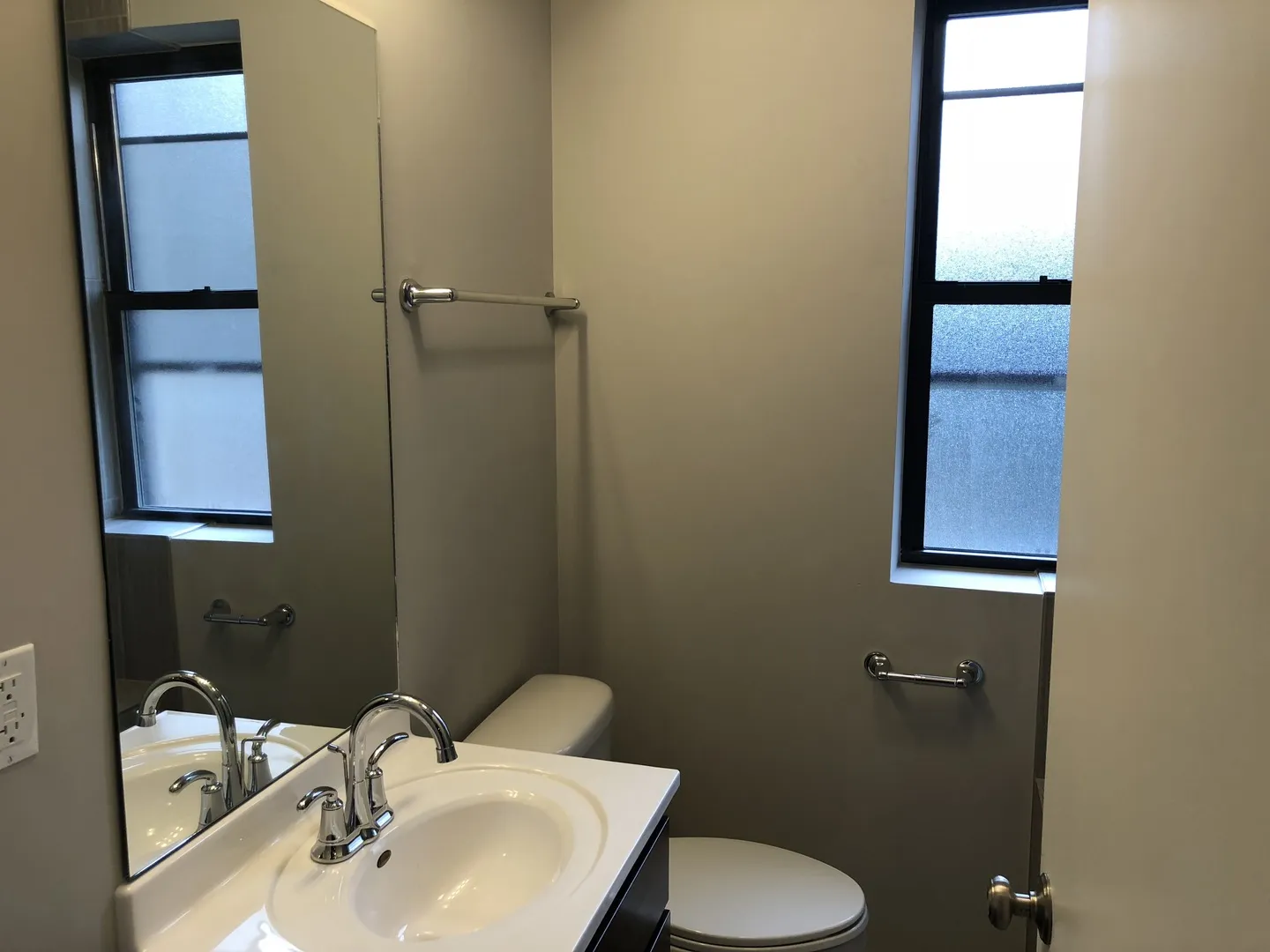 4817 N Christiana Ave, ,  60625, USA 60625-unit#1W-Chicago-IL