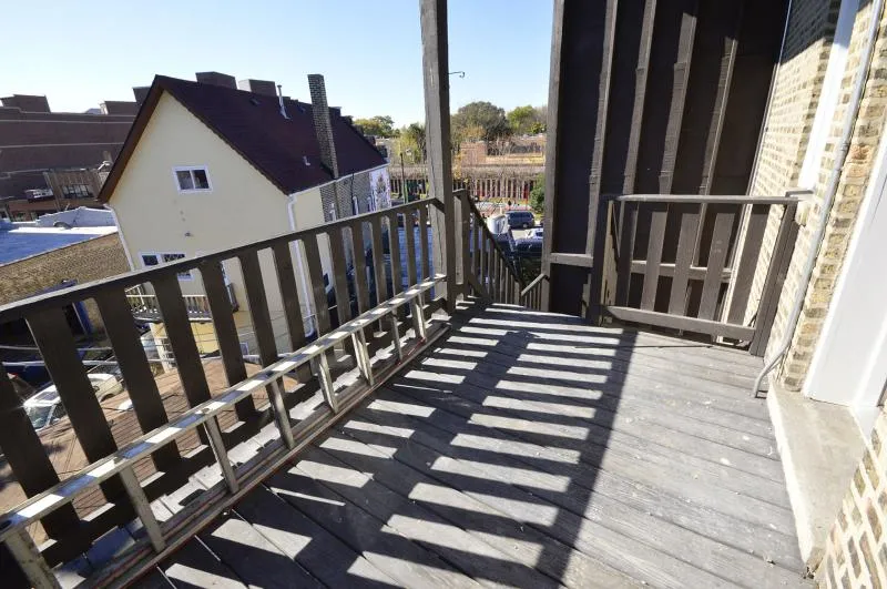 1743 W Addison St, ,  60613, USA 60613-unit#1R-Chicago-IL