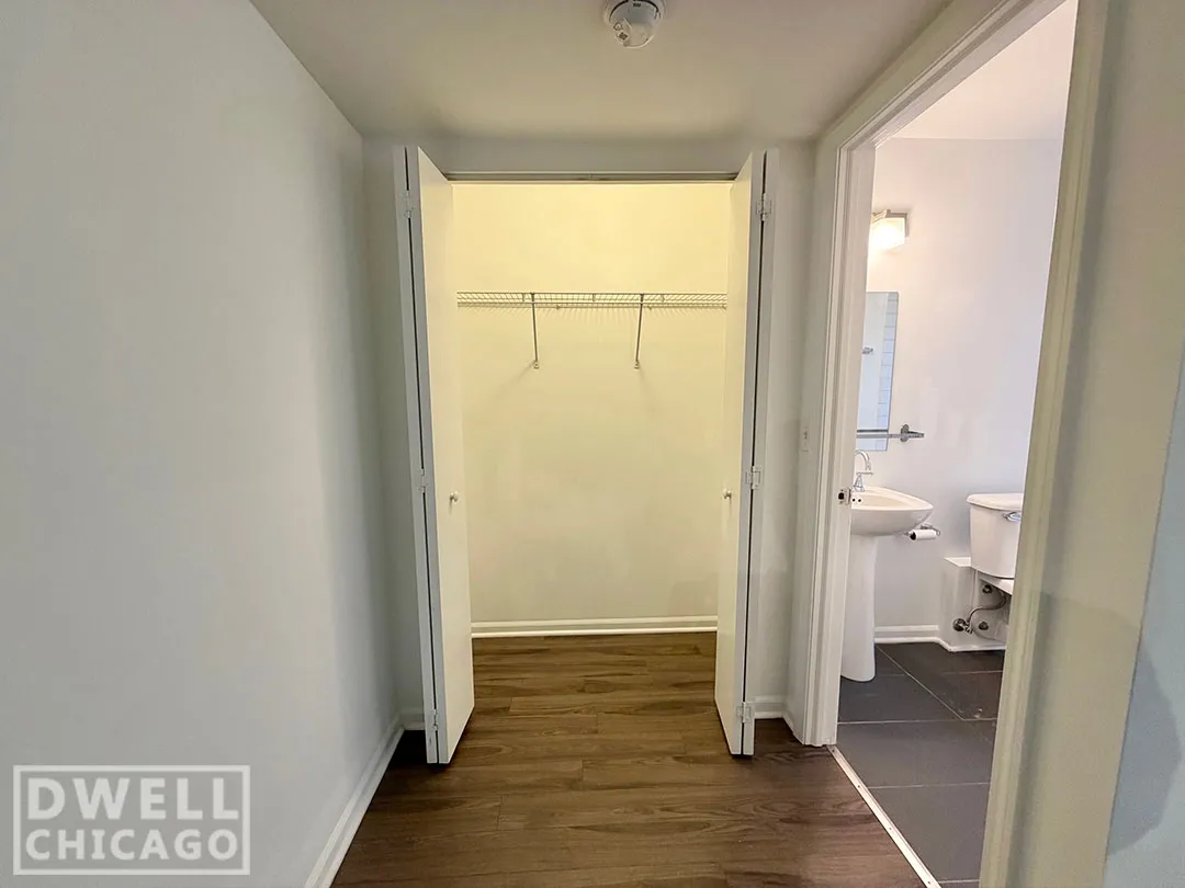 925 W Carmen Ave, ,  60640, USA 60640-unit#2D-Chicago-IL