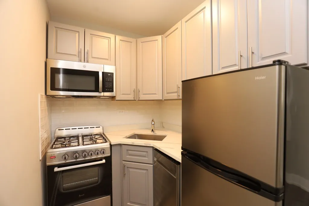 505 W Belmont Ave, , 60657, USA 60657-unit#4H-Chicago-IL