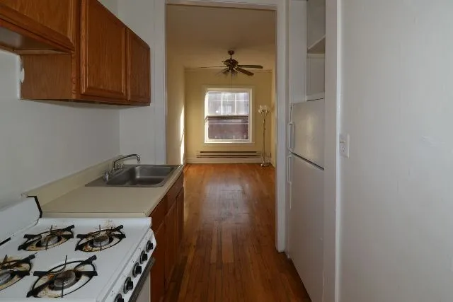 630 W Cornelia Ave, ,  60657, USA 60657-unit#3N-Chicago-IL