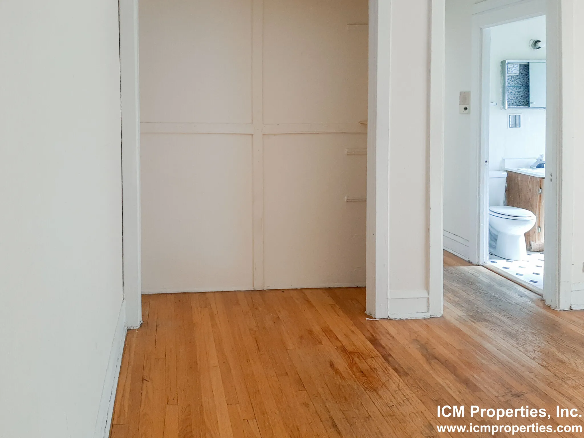 512 W Cornelia Ave, , 60657, USA 60657-unit#516-307-Chicago-IL