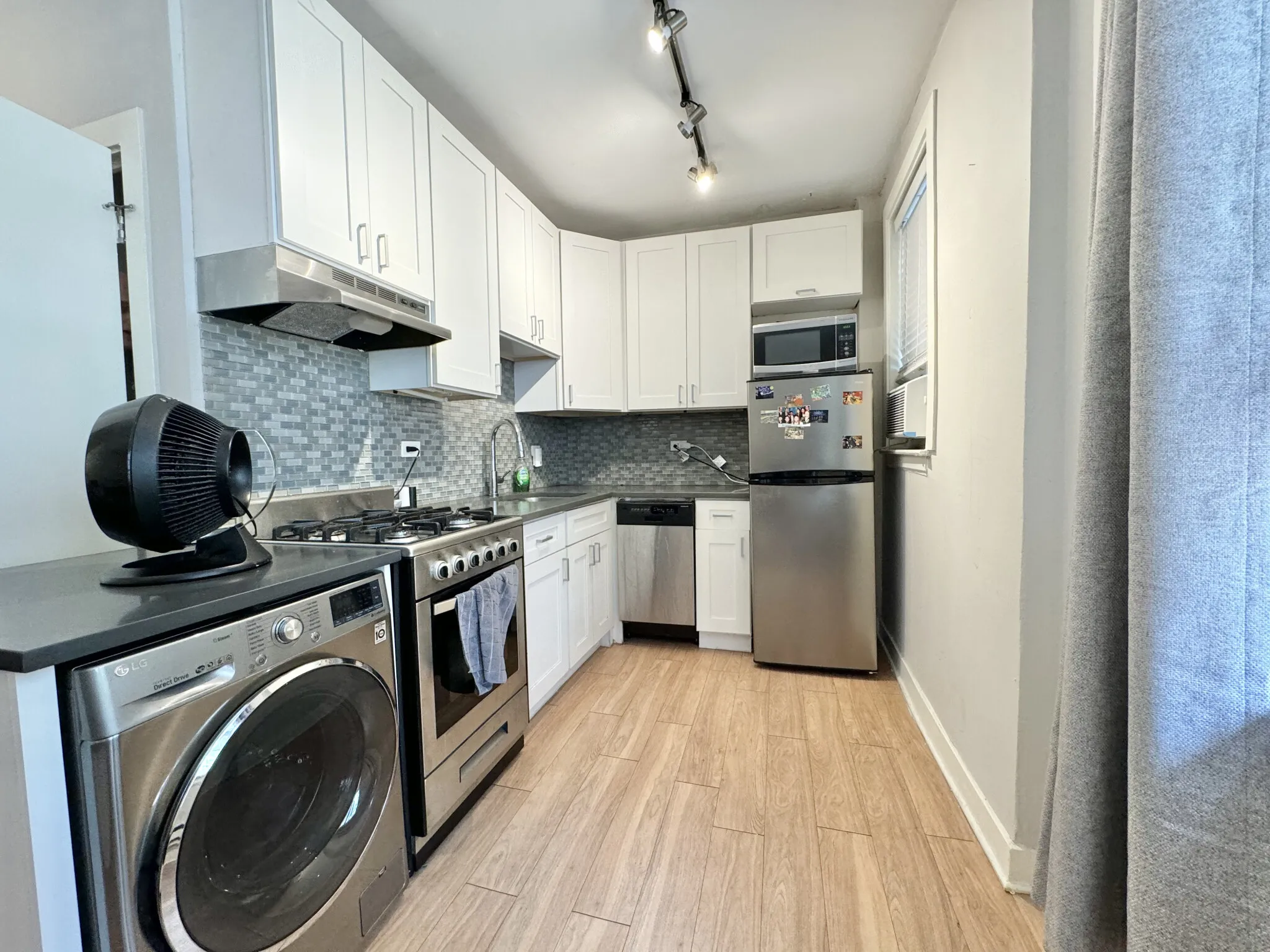 511 W Belmont Ave, , 60657, USA 60657-unit#31-Chicago-IL