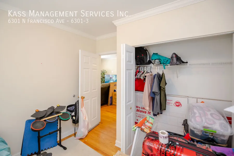 2852 W Rosemont Ave, ,  60659, USA 60659-unit#6301-3-Chicago-IL