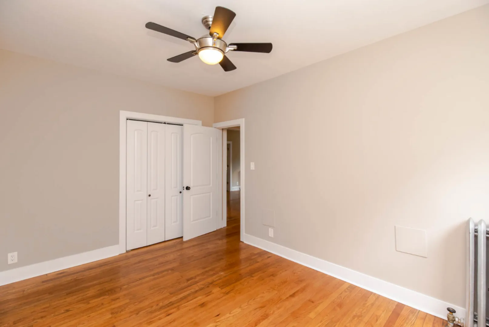1337 W Touhy Ave, ,  60626, USA 60626-unit#3N-Chicago-IL