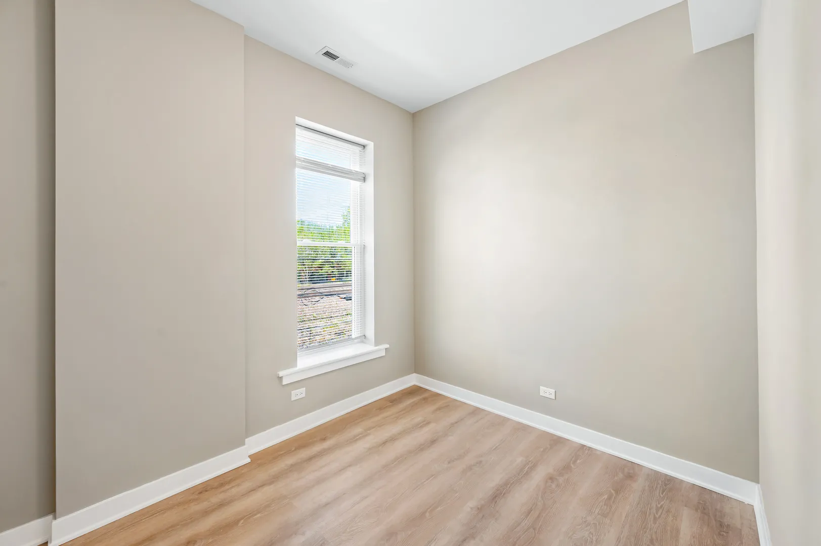 1754 W School St, , 60657, USA 60657-unit#1-Chicago-IL