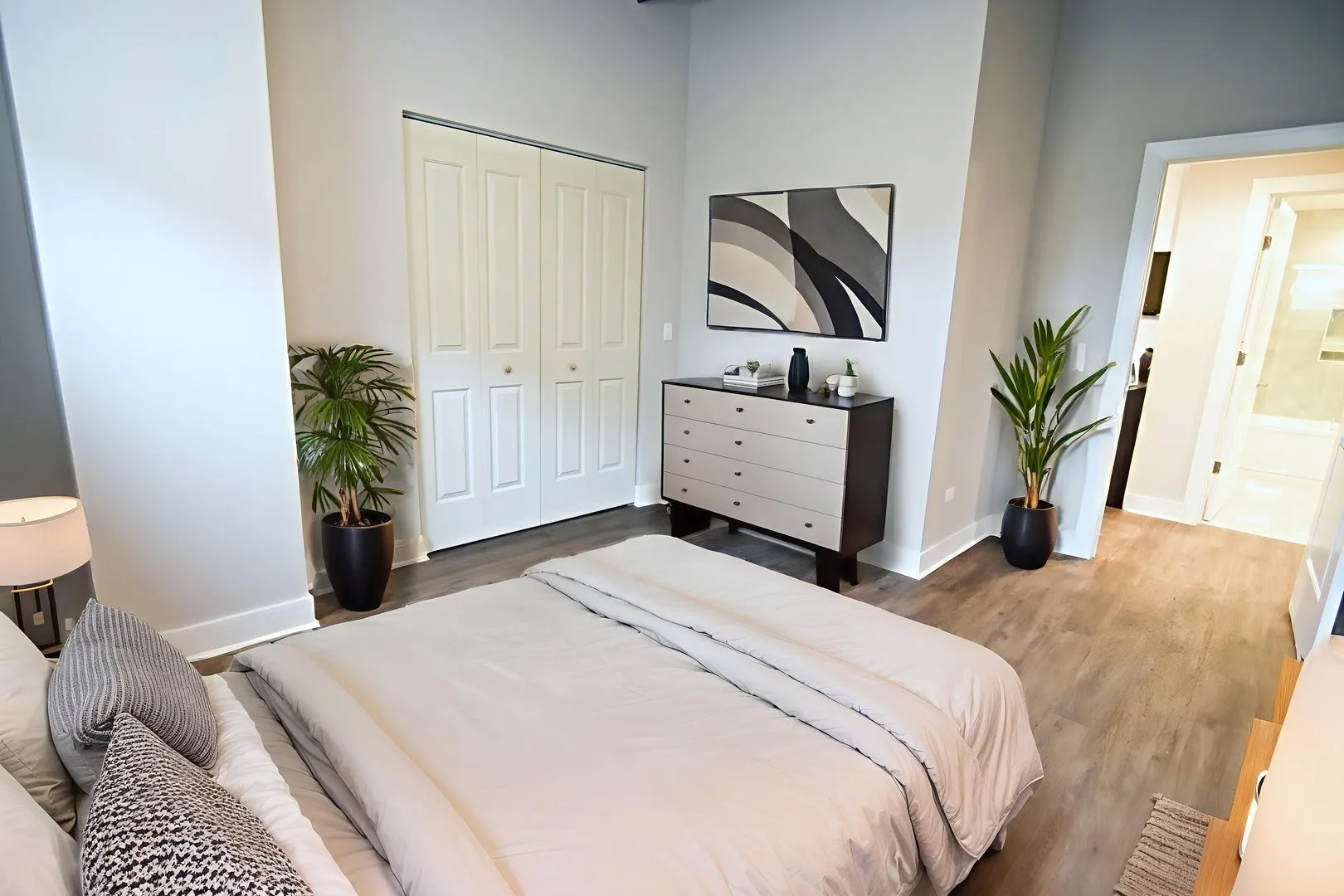 N Broadway, , , USA 60613-unit#3833-301-Chicago-IL