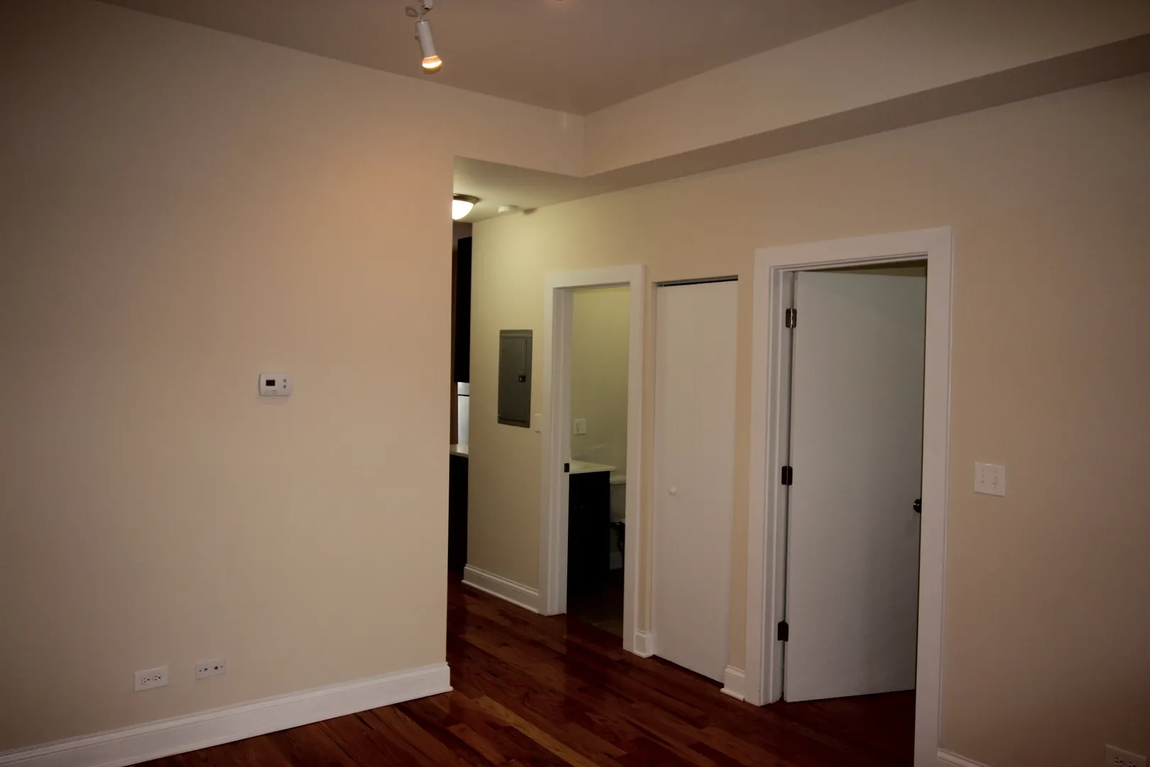 2540 W Augusta Blvd, ,  60622, USA 60622-unit#1R-Chicago-IL