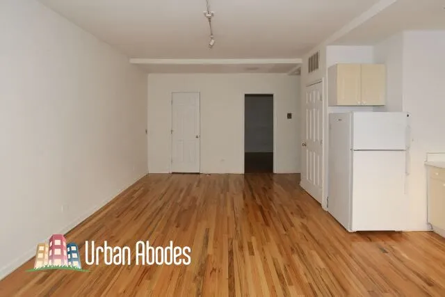 917 W Dakin St, ,  60613, USA 60613-unit#102-Chicago-IL