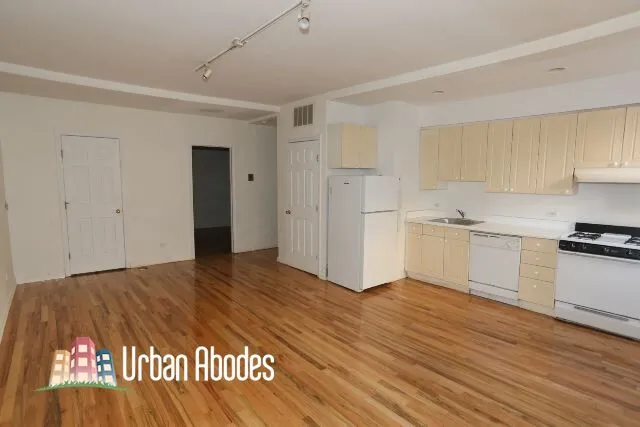 917 W Dakin St, ,  60613, USA 60613-unit#102-Chicago-IL