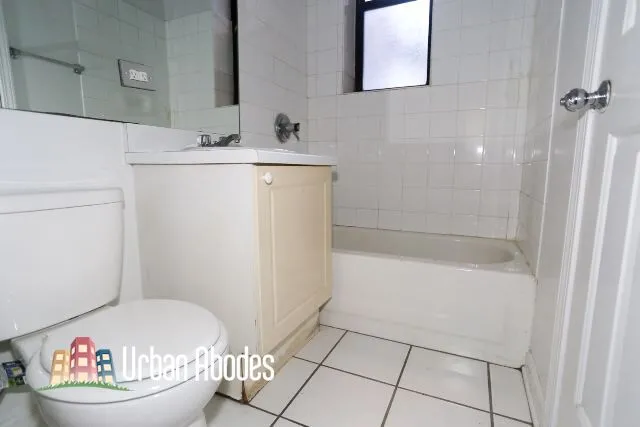 917 W Dakin St, ,  60613, USA 60613-unit#102-Chicago-IL