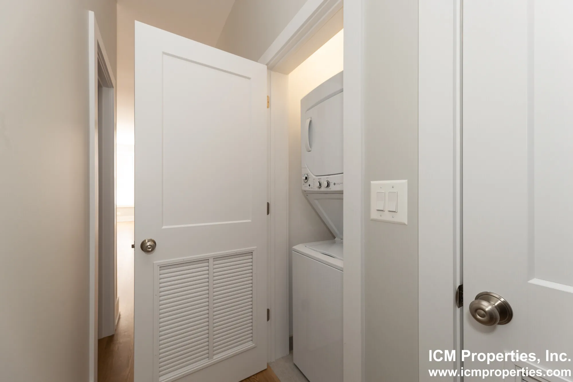 3525 N Wilton Ave, ,  60657, USA 60657-unit#3525W-1F-Chicago-IL