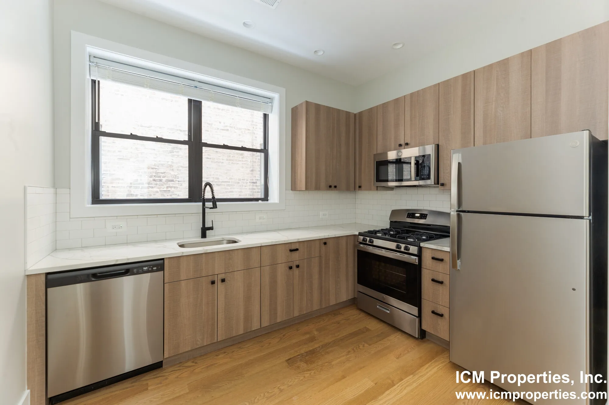 3525 N Wilton Ave, ,  60657, USA 60657-unit#3525W-1F-Chicago-IL