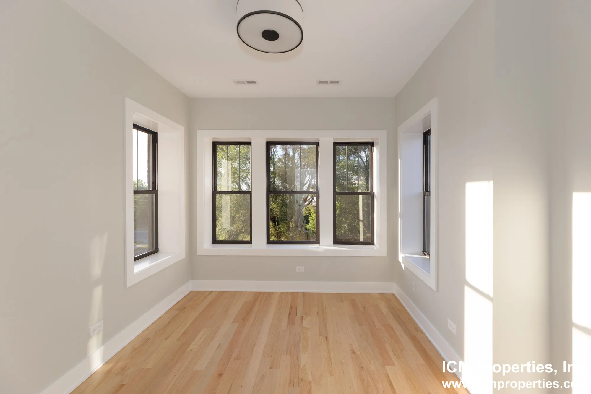 2455 W Logan Blvd, ,  60647, USA 60647-unit#2455-3-Chicago-IL