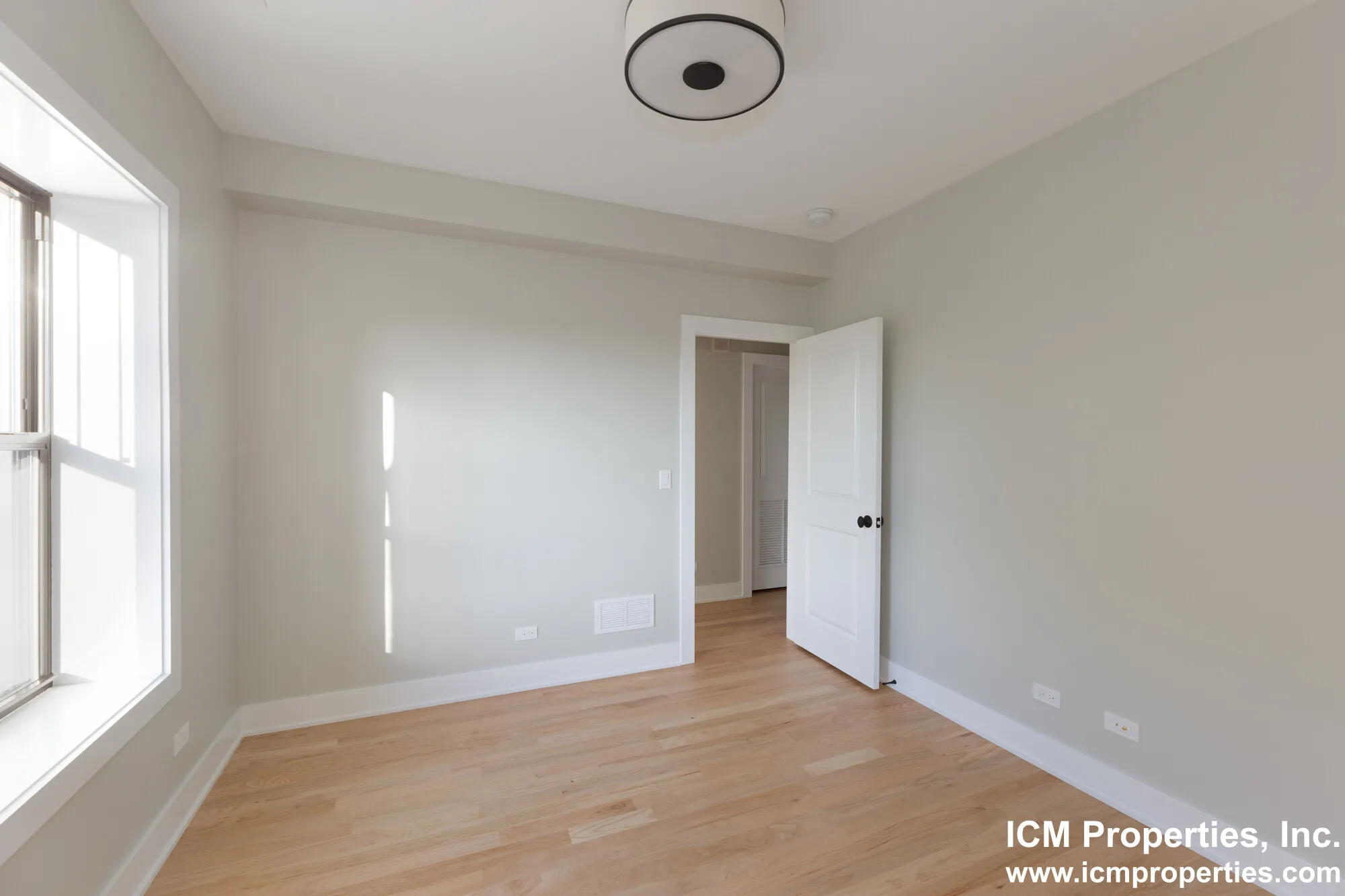 2455 W Logan Blvd, ,  60647, USA 60647-unit#2455-3-Chicago-IL