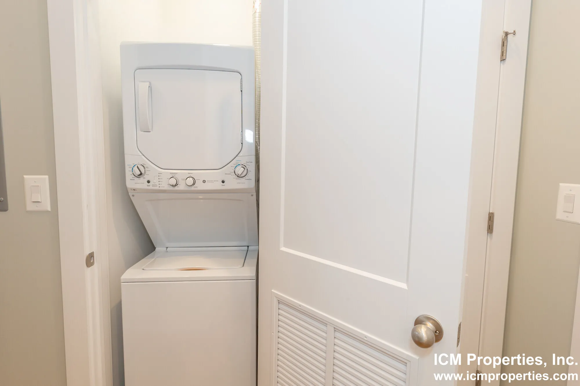 2047 N Hoyne Ave, ,  60647, USA 60647-unit#2057-1N-Chicago-IL