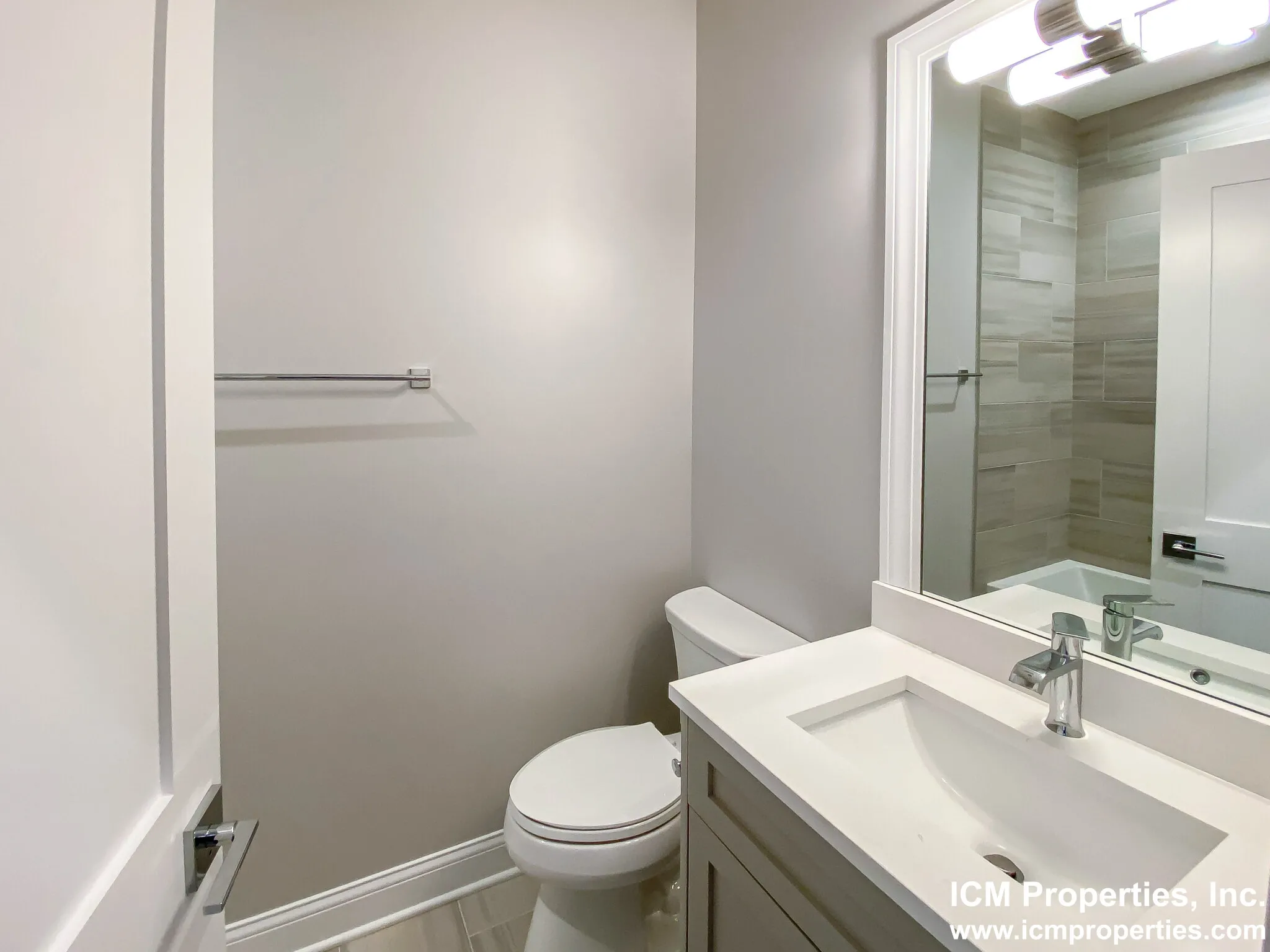 3347 N Kenmore Ave, ,  60657, USA 60657-unit#3347-1N-Chicago-IL