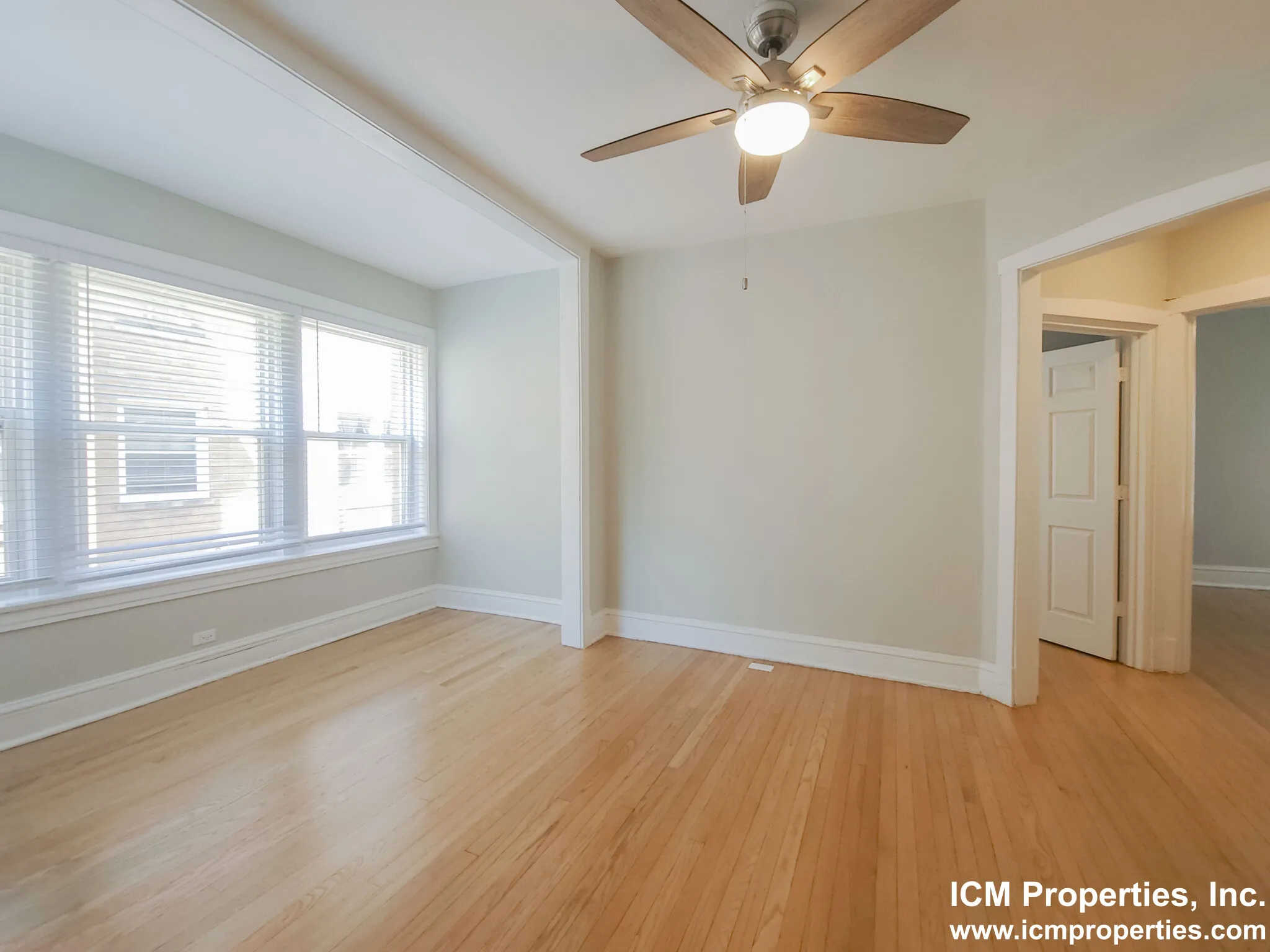 5045 N Damen Ave, , 60625, USA 60625-unit#5055-2E-Chicago-IL
